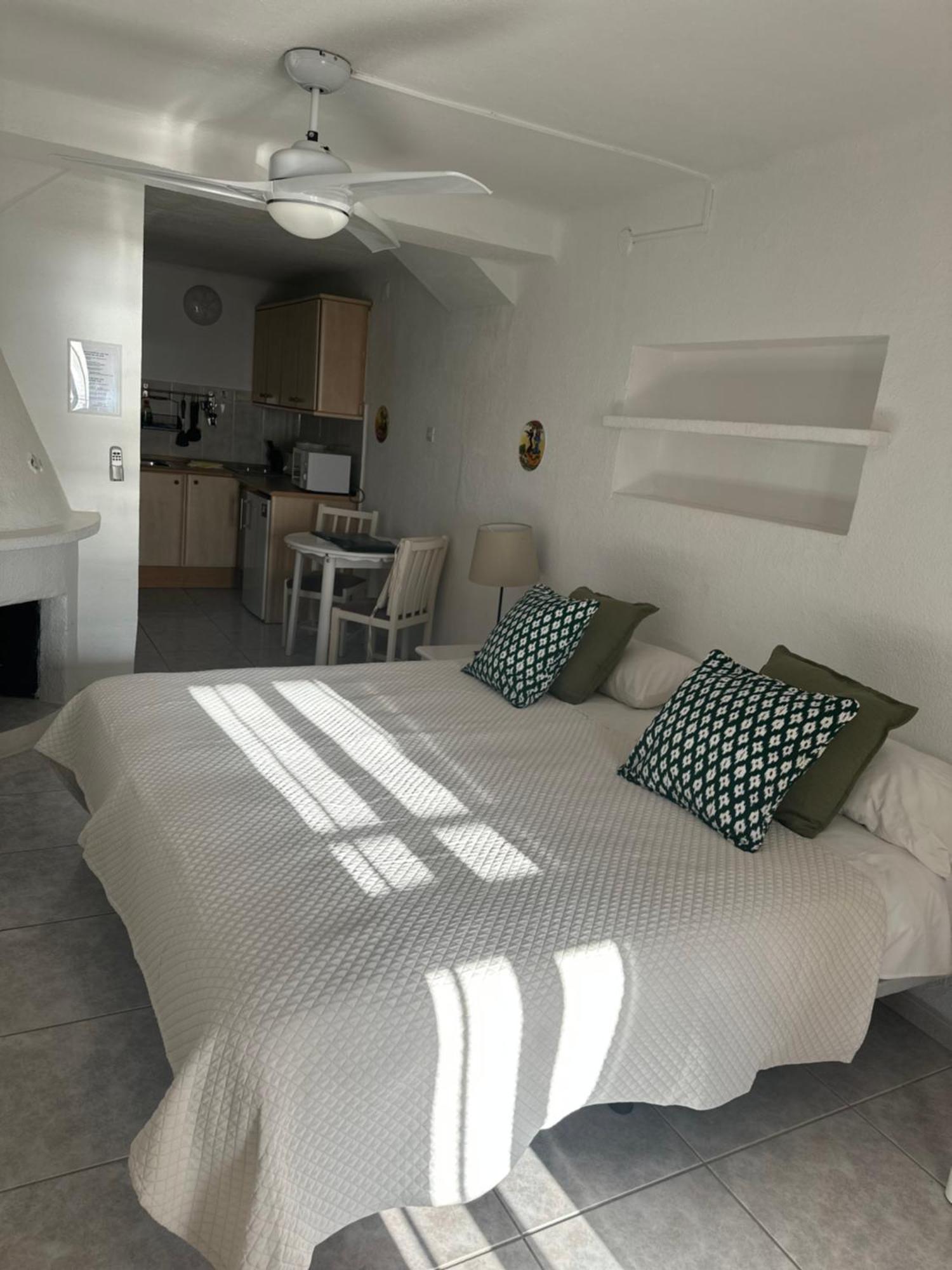 Apartamentos Casa Blanca Torremolinos Exteriör bild