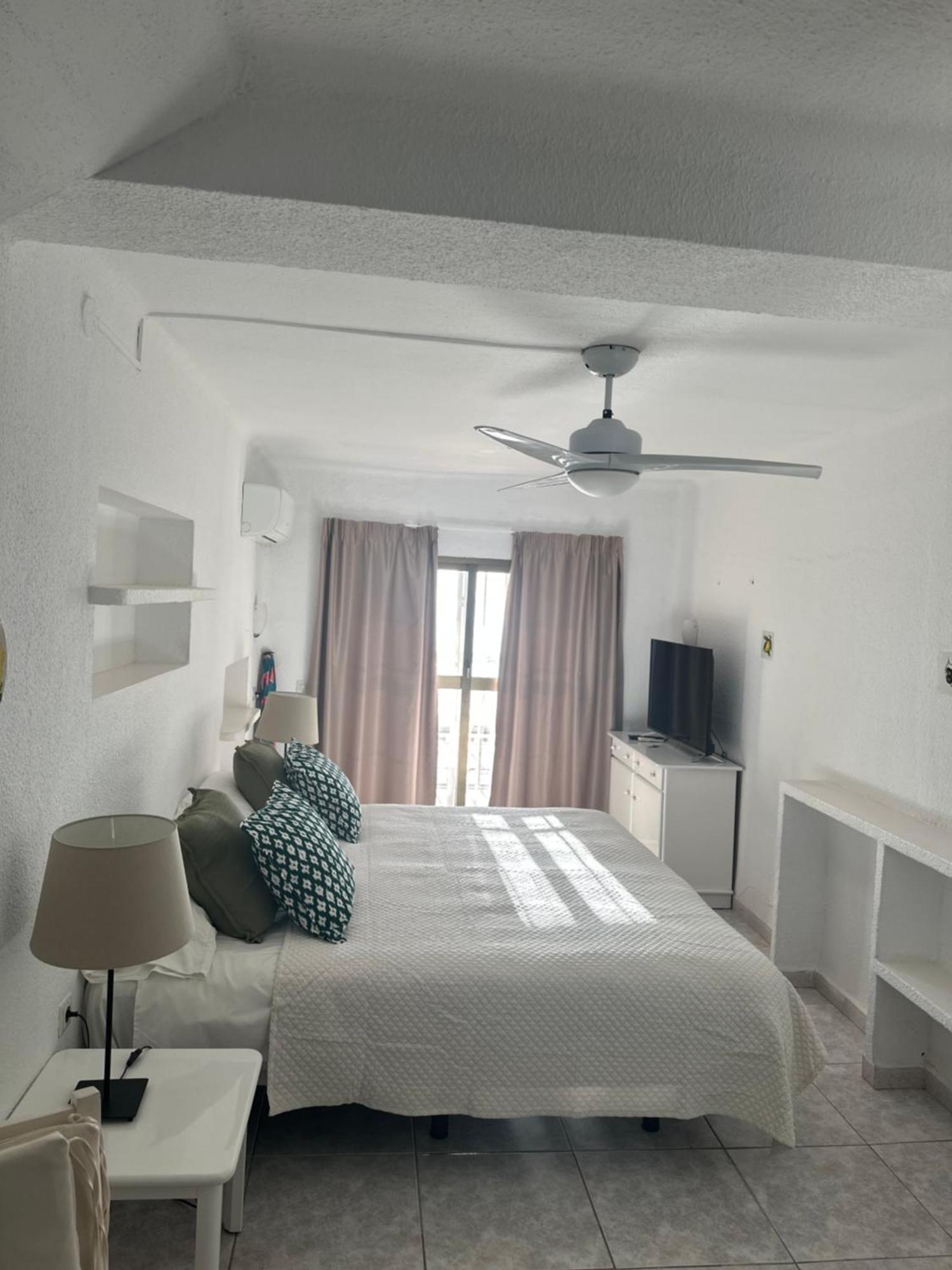 Apartamentos Casa Blanca Torremolinos Exteriör bild