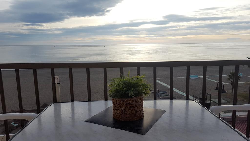 Apartamentos Casa Blanca Torremolinos Exteriör bild